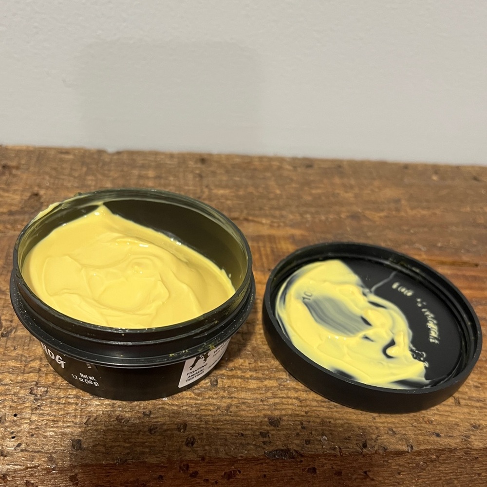 💛New! LUSH!💛 - Picture 3 of 6